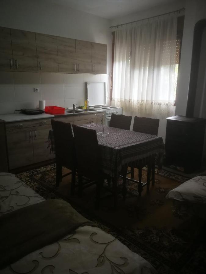Odmaraliste Vlasko Zdrelo Pirot Esterno foto